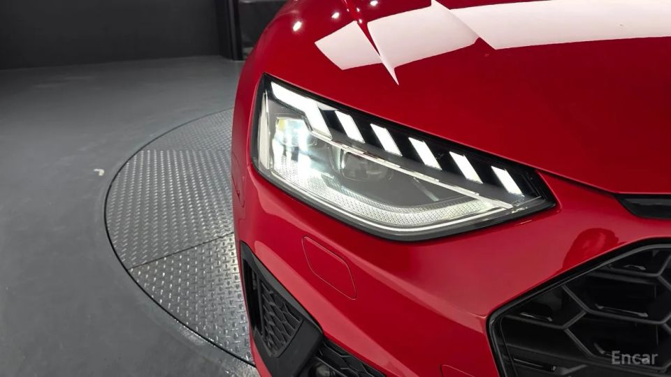 Audi S4