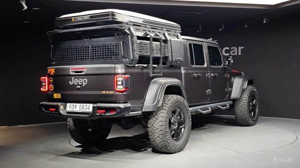 Jeep gladiator