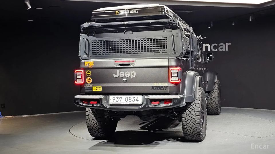 Jeep gladiator
