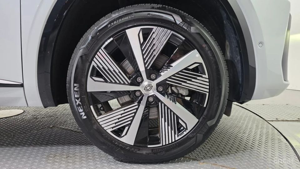 Renault-KoreaSamsung Grand Koleos
