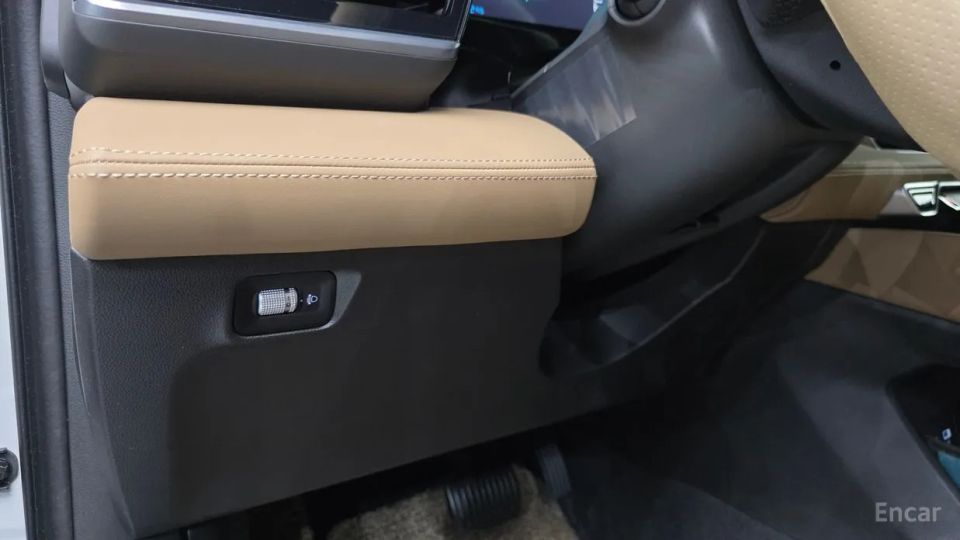 Renault-KoreaSamsung Grand Koleos