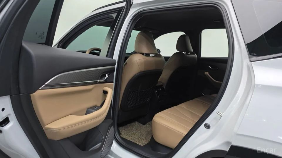Renault-KoreaSamsung Grand Koleos