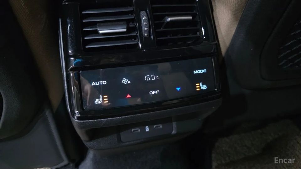 Renault-KoreaSamsung Grand Koleos