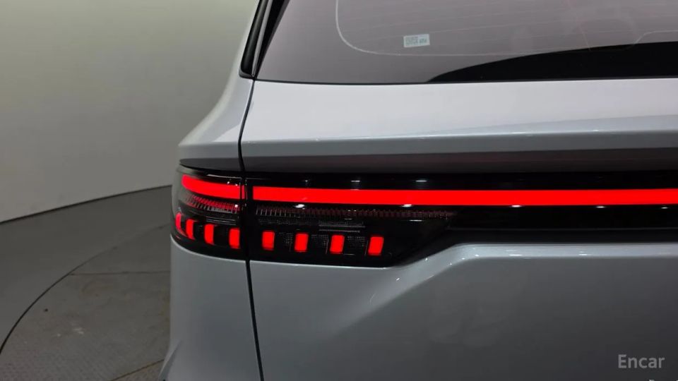 Renault-KoreaSamsung Grand Koleos