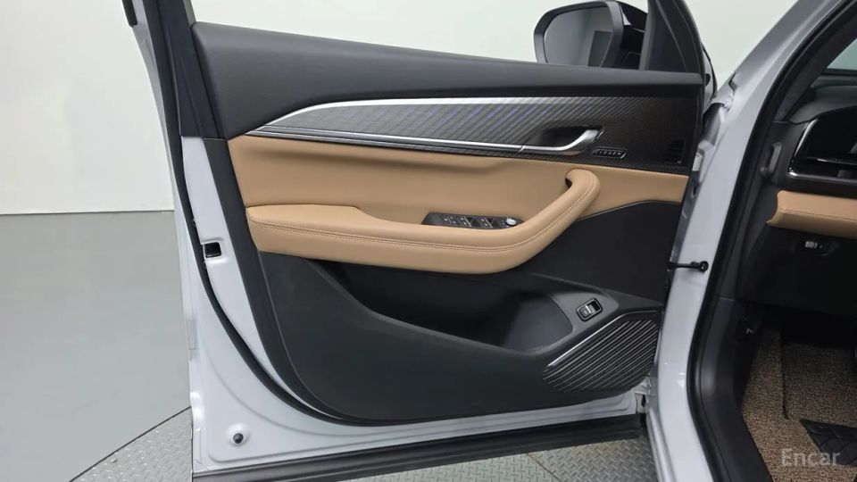 Renault-KoreaSamsung Grand Koleos