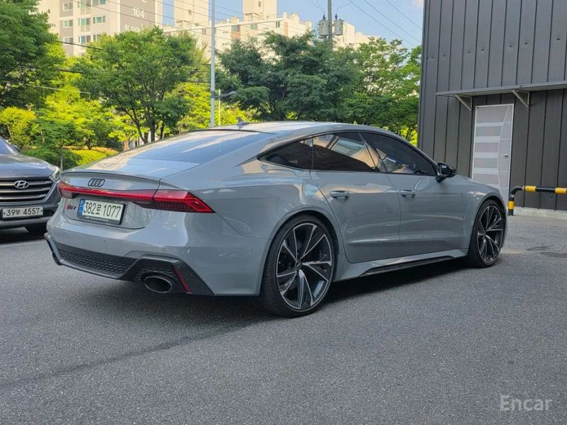 Audi rs7