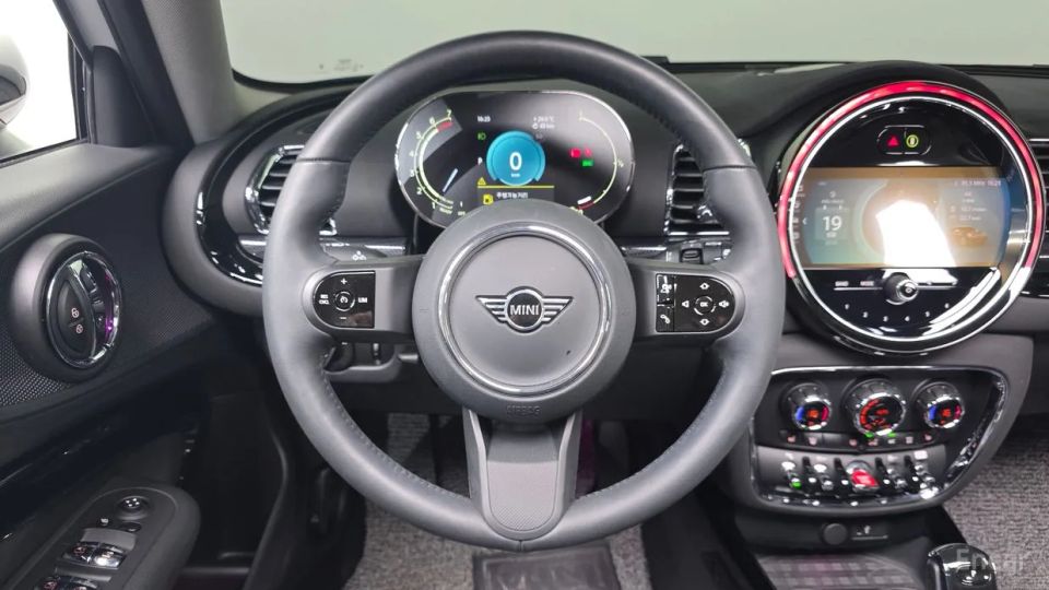 Mini clubman