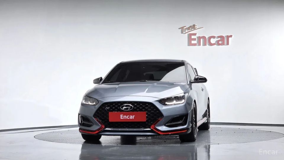 Hyundai Veloster