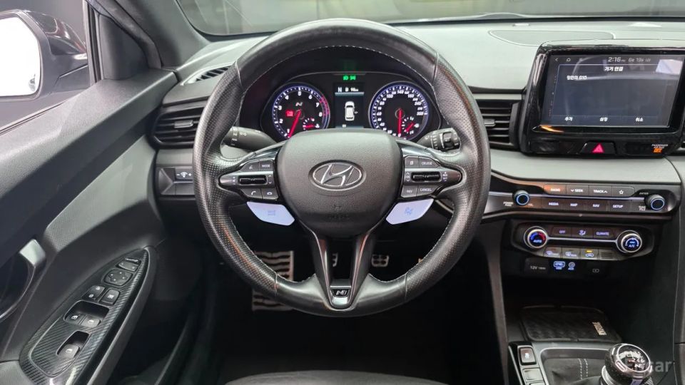 Hyundai Veloster