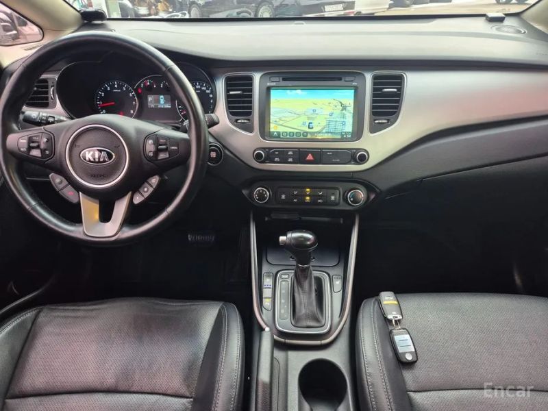 Kia Carens