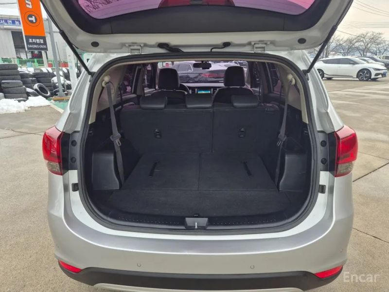 Kia Carens