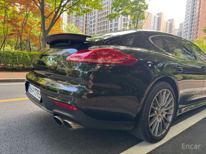 Porsche Panamera