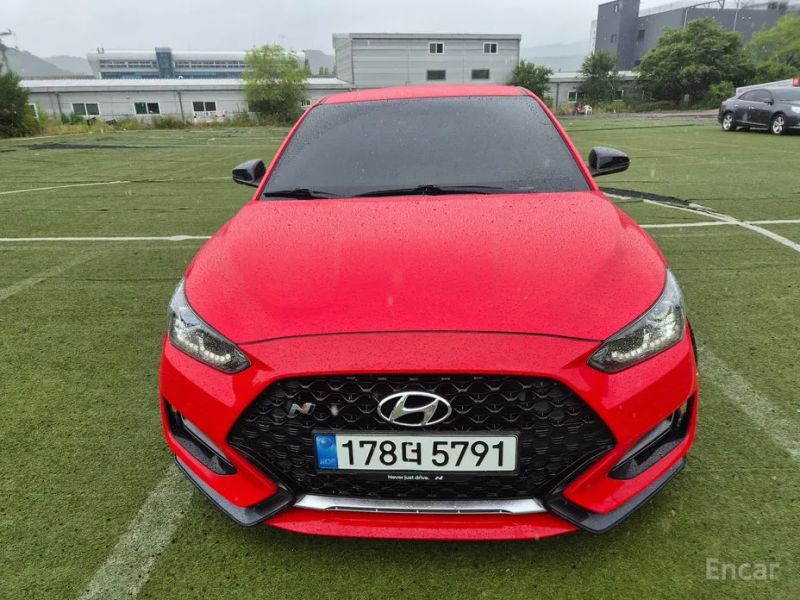 Hyundai Veloster