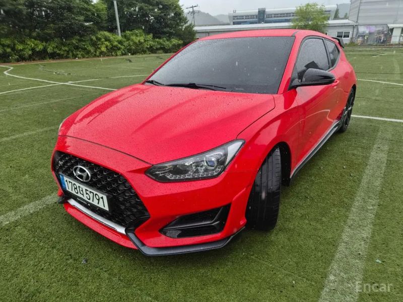 Hyundai Veloster