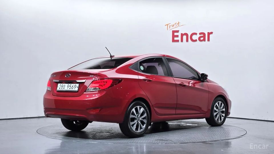 Hyundai Accent