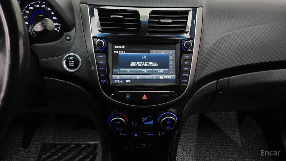 Hyundai Accent