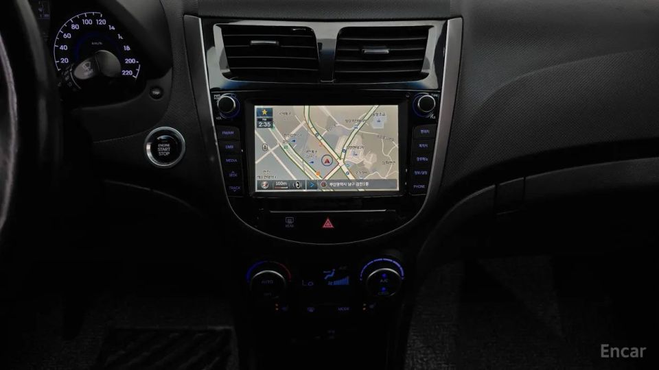 Hyundai Accent