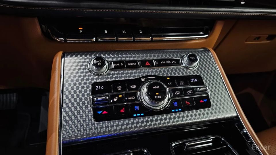 Lincoln Aviator