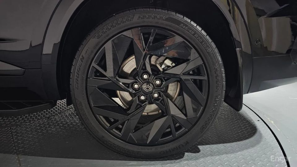 Renault-KoreaSamsung Grand Koleos