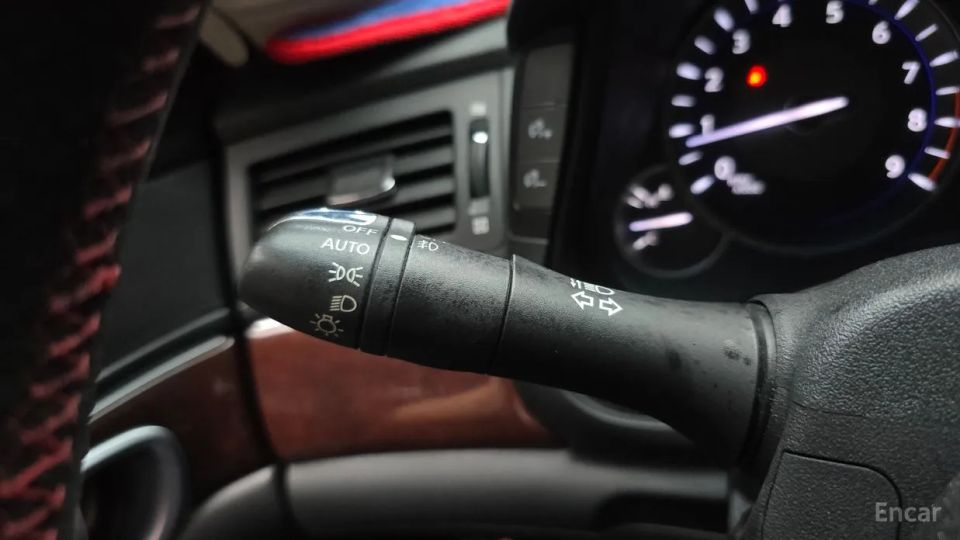 Infiniti Q70