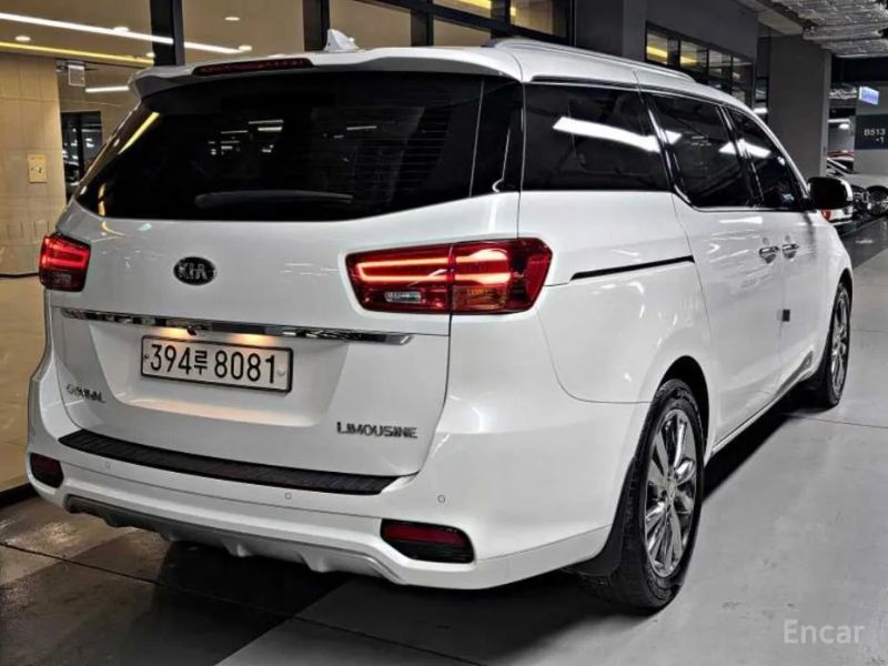 Kia Canival