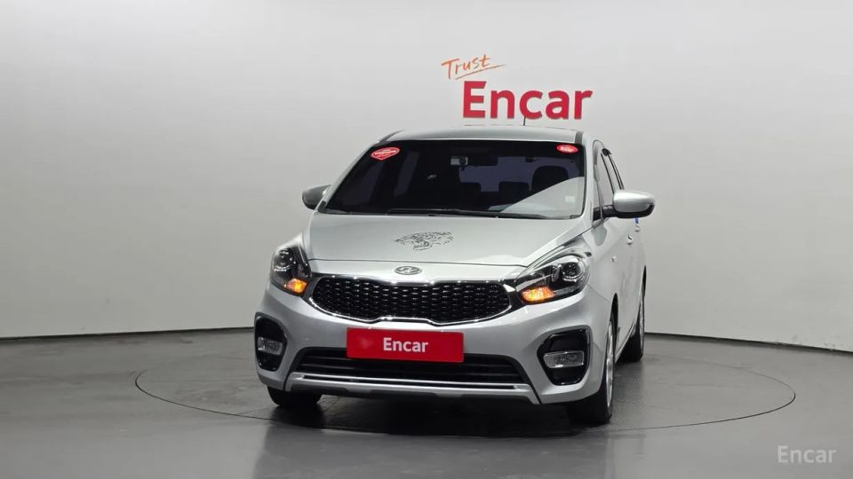Kia Carens