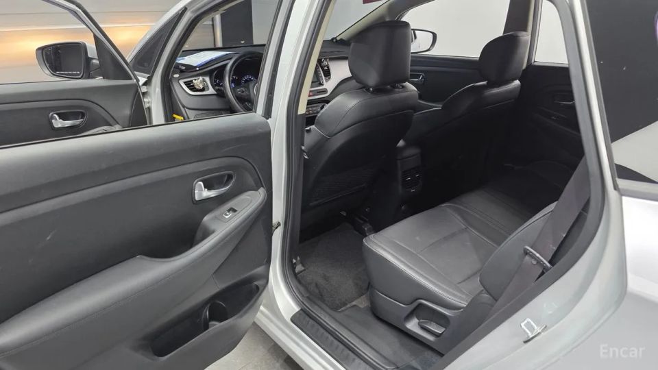 Kia Carens