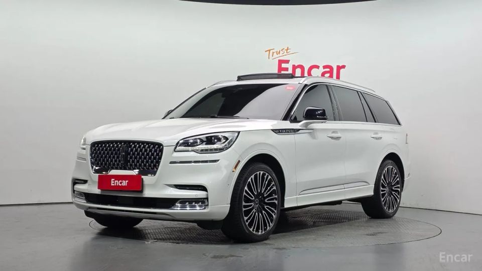 Lincoln Aviator