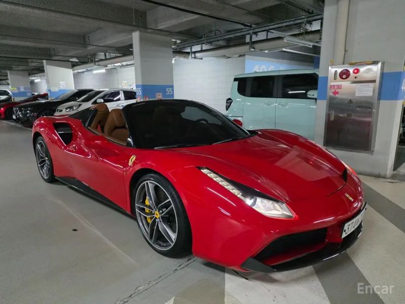 Ferrari 488