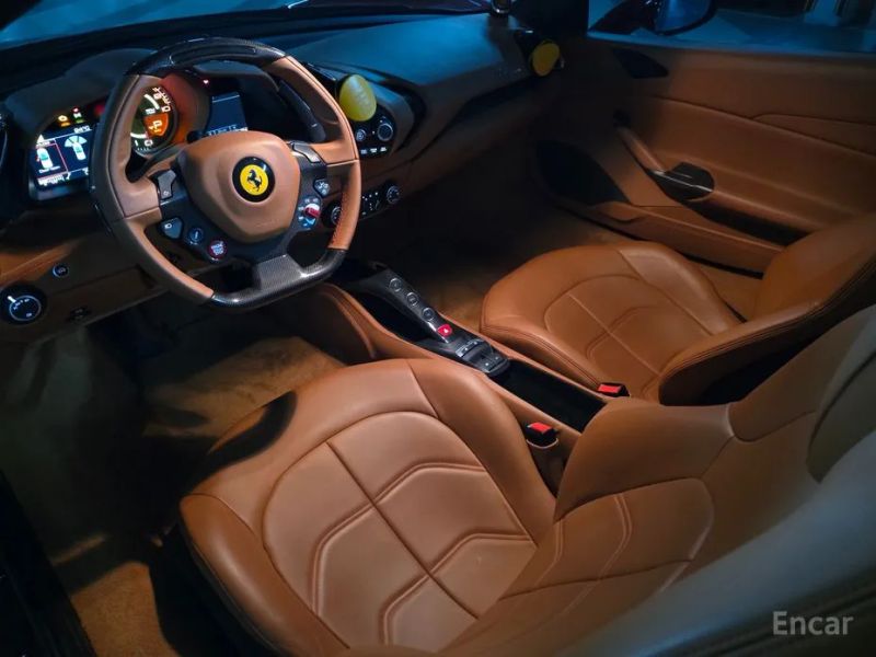 Ferrari 488