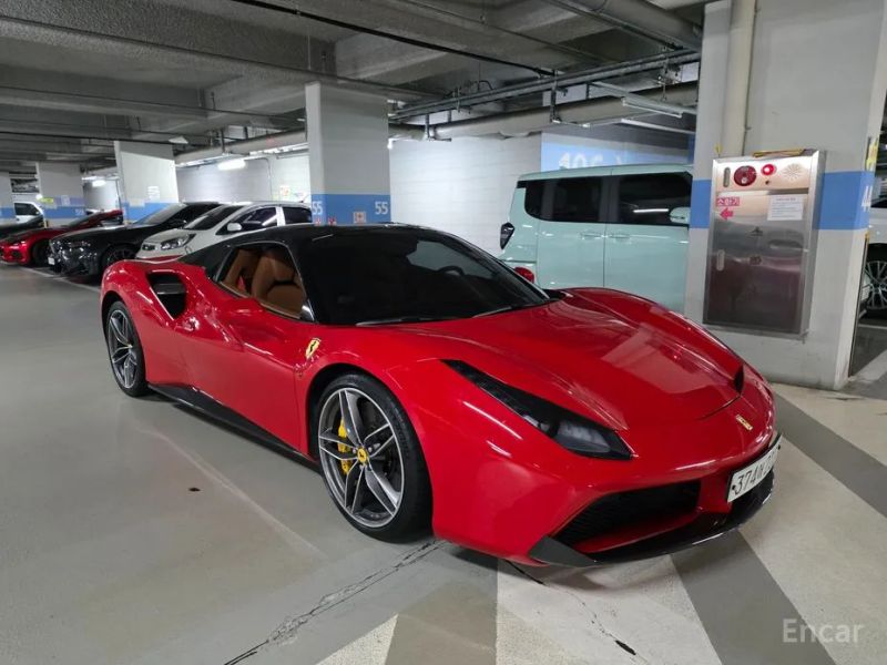 Ferrari 488
