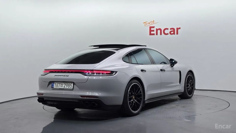 Porsche Panamera