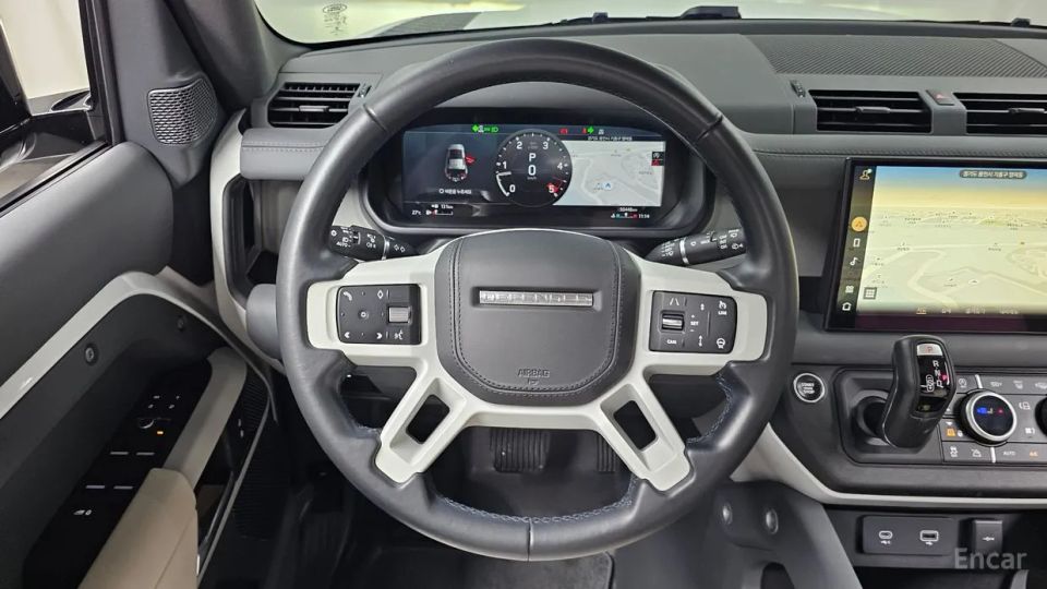 Land Rover Defender