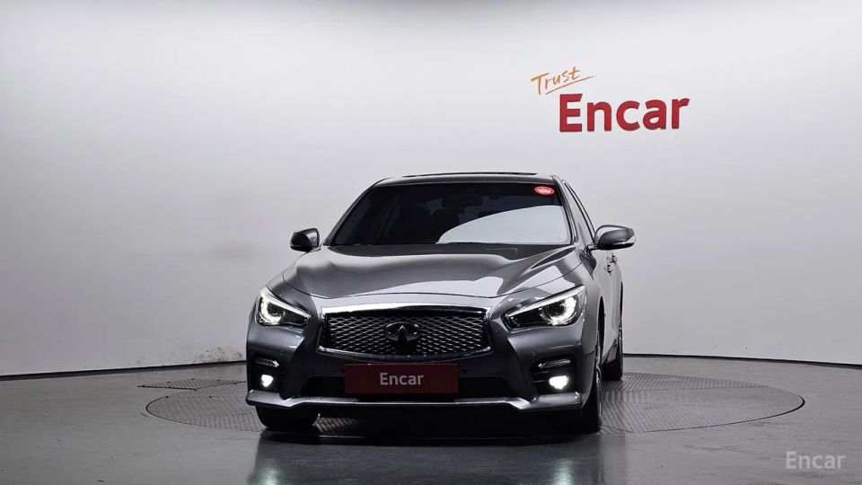 Infiniti Q50