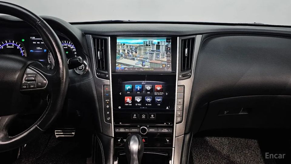 Infiniti Q50