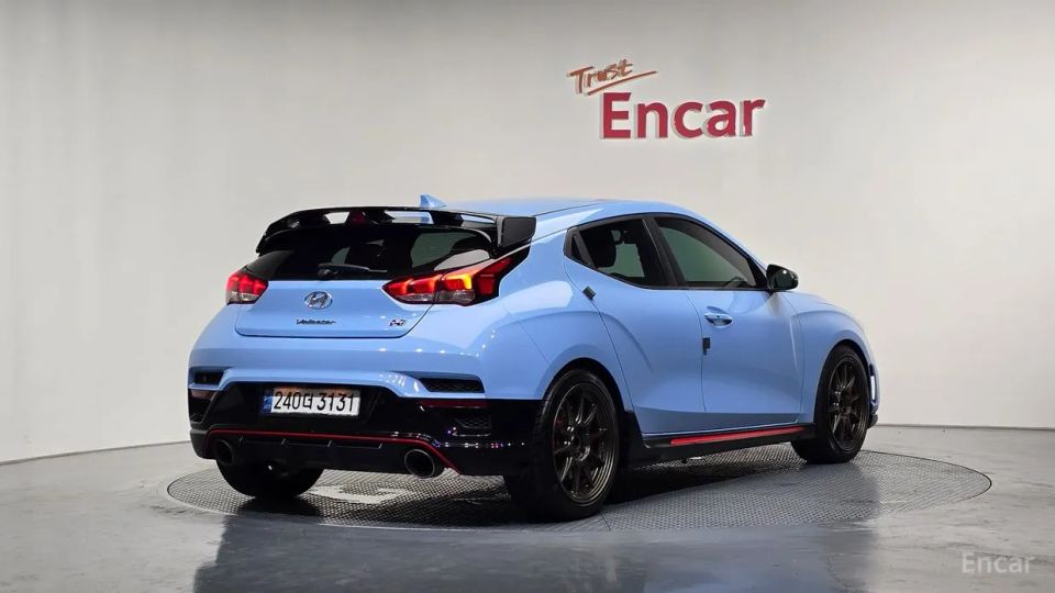 Hyundai Veloster