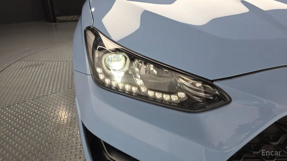Hyundai Veloster