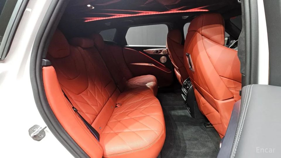 BMW XM