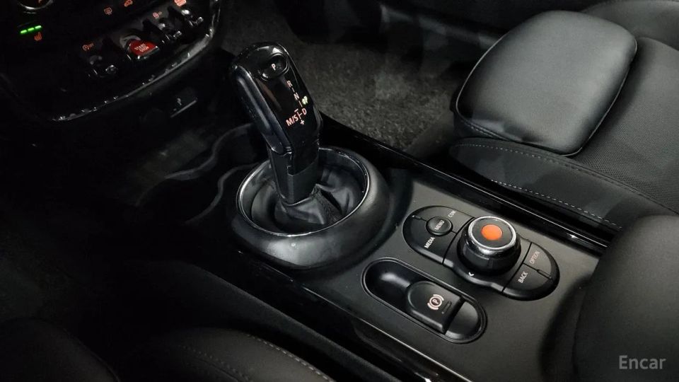 Mini clubman