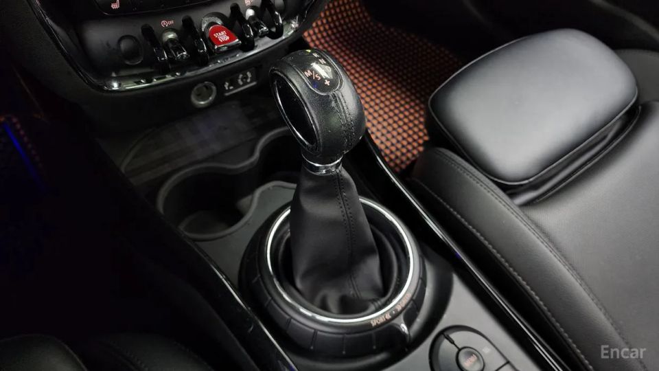 Mini clubman