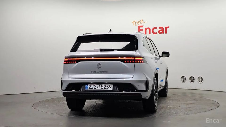 Renault-KoreaSamsung Grand Koleos