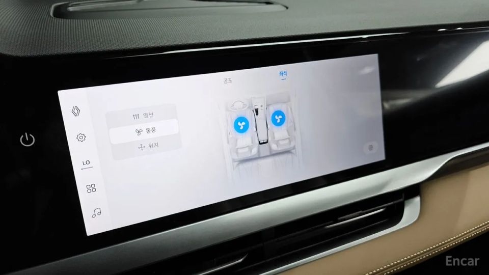Renault-KoreaSamsung Grand Koleos