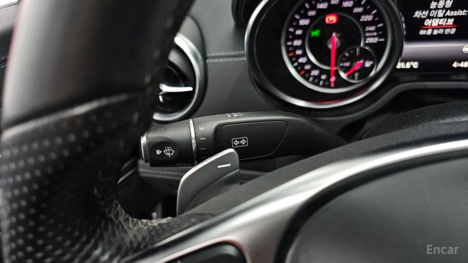 Mercedes-Benz SL-Class