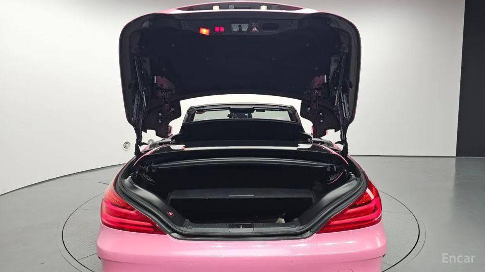 Mercedes-Benz SL-Class