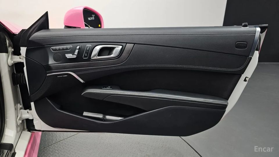 Mercedes-Benz SL-Class