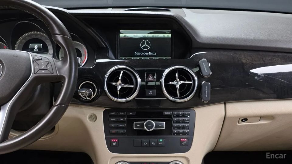 Mercedes-Benz GLK-Class