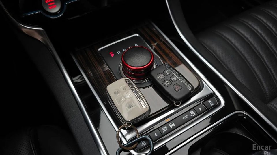 Jaguar xf