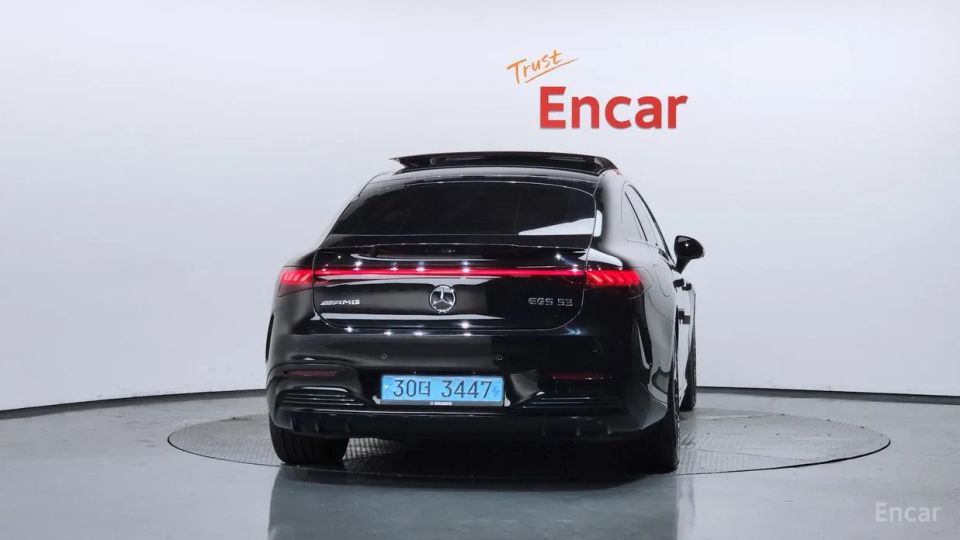 Mercedes-Benz EQS