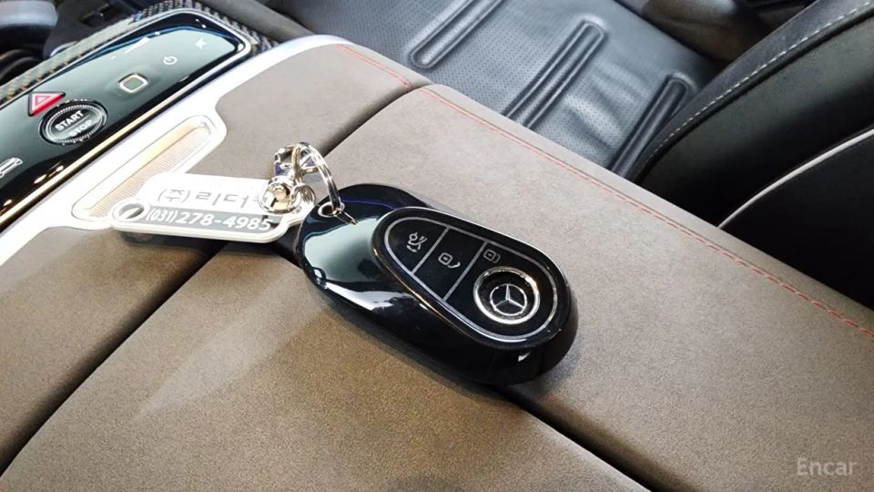 Mercedes-Benz EQS