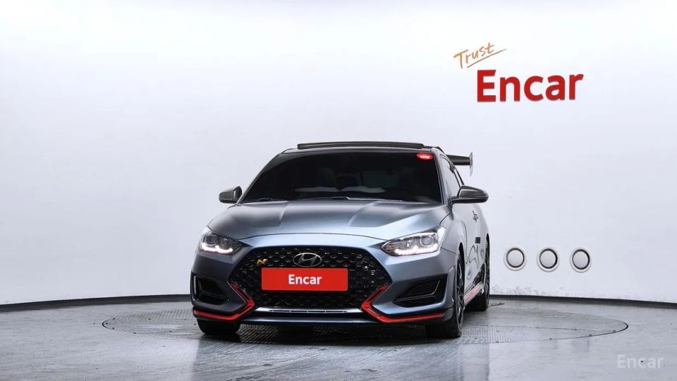 Hyundai Veloster